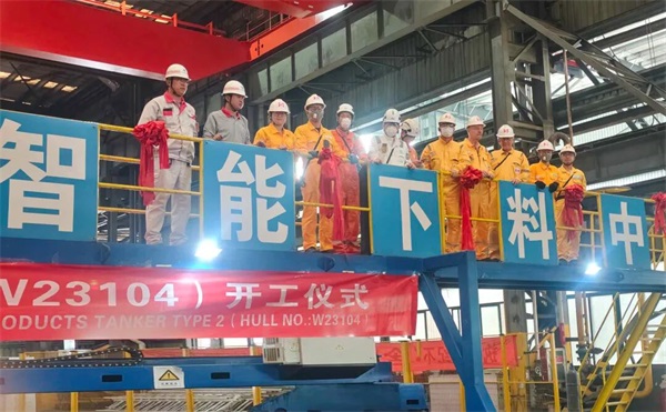 深耕不輟|開工+下水+入塢,三大基地連破節...